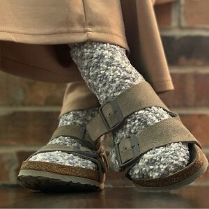 Birkenstock Arizona soft suede stone coin sz 7